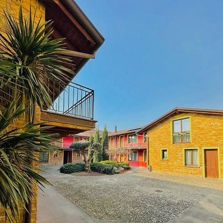 Bergamo Easy Airport Private Parking Apartment Ngoại thất bức ảnh