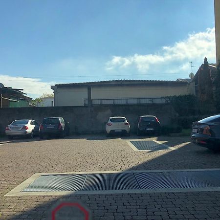 Bergamo Easy Airport Private Parking Apartment Ngoại thất bức ảnh