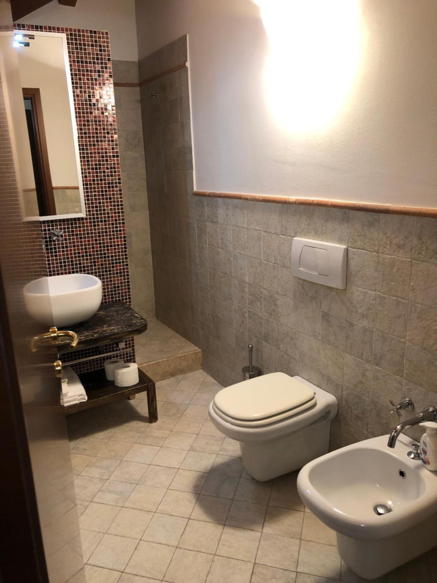 Bergamo Easy Airport Private Parking Apartment Ngoại thất bức ảnh