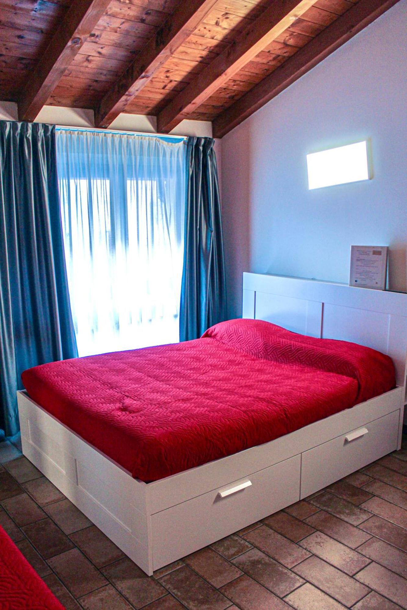 Bergamo Easy Airport Private Parking Apartment Ngoại thất bức ảnh